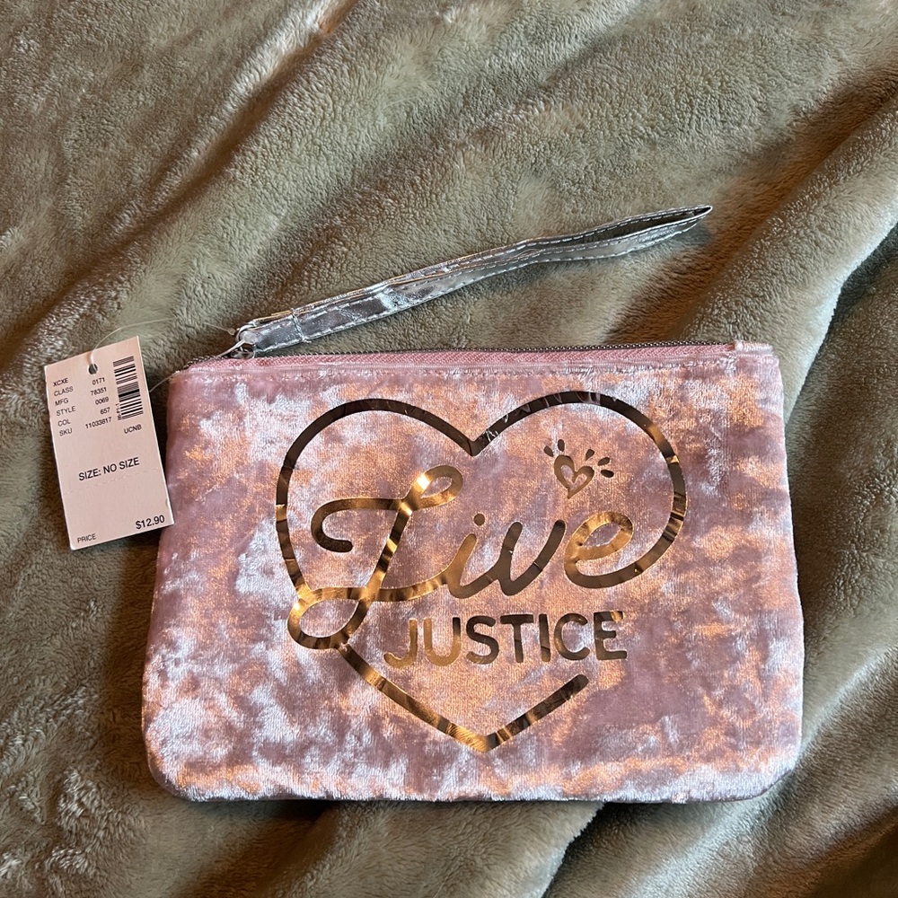 Brand new justice wristlet